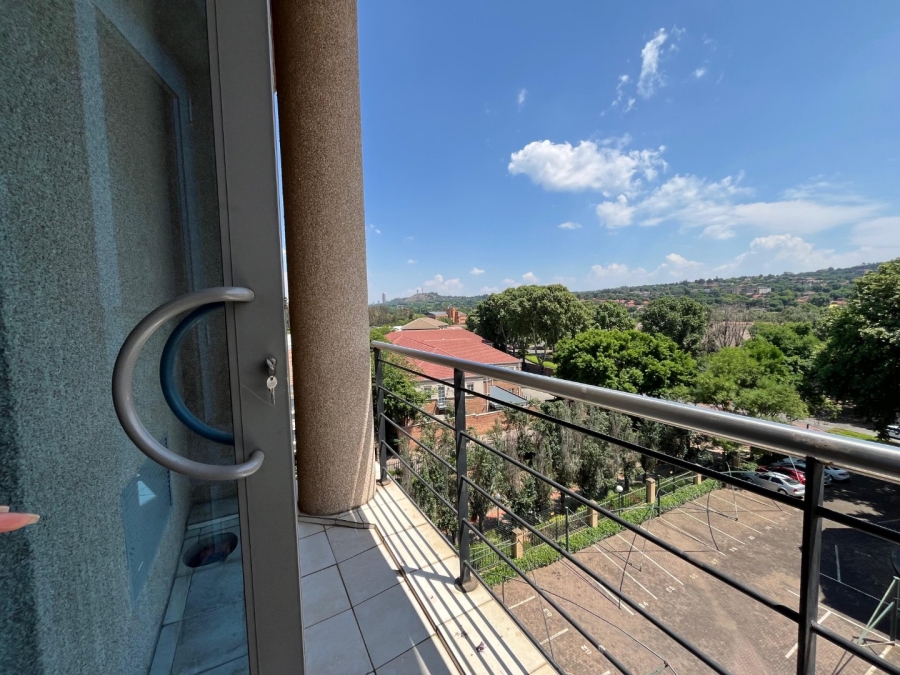 To Let commercial Property for Rent in Bruma Gauteng