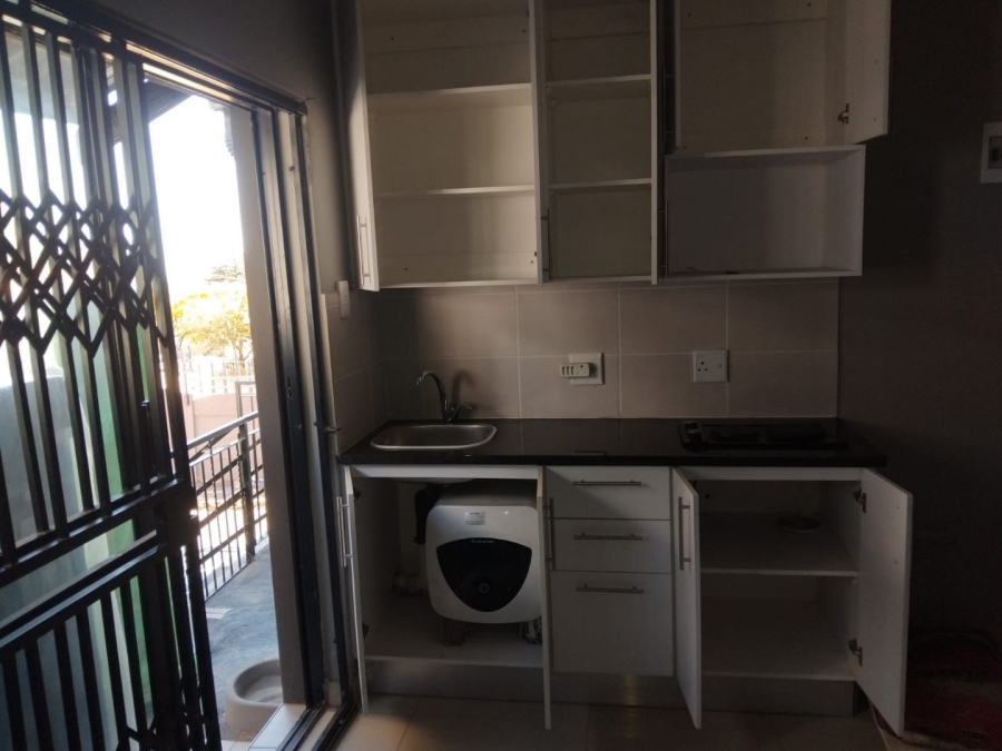 15 Bedroom Property for Sale in Glen Harvie Gauteng