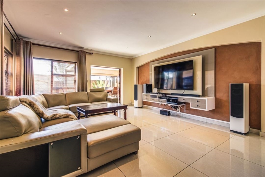 4 Bedroom Property for Sale in Glen Erasmia Gauteng