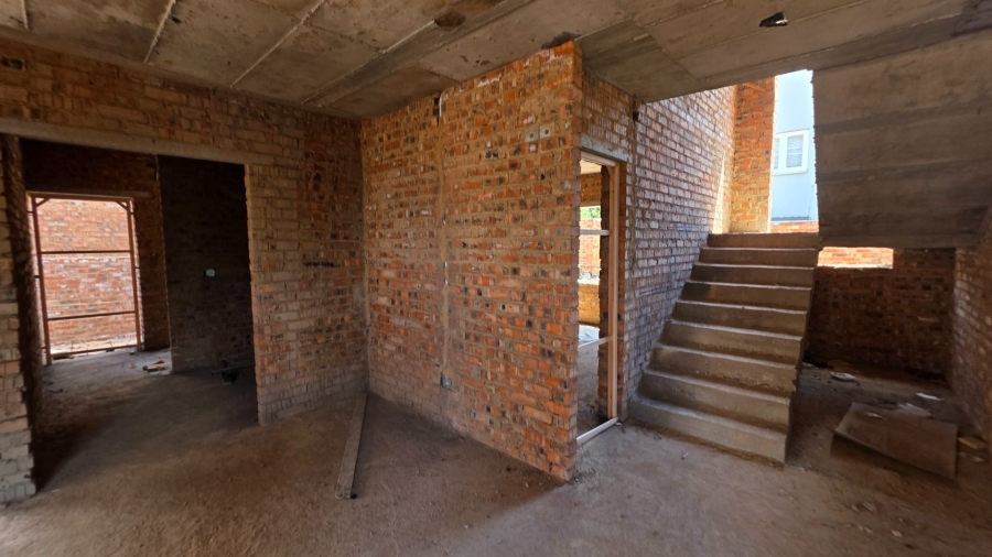 4 Bedroom Property for Sale in Eldoraigne Gauteng