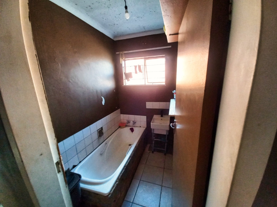 3 Bedroom Property for Sale in Actonville Gauteng