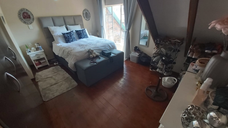 3 Bedroom Property for Sale in Glen Marais Gauteng