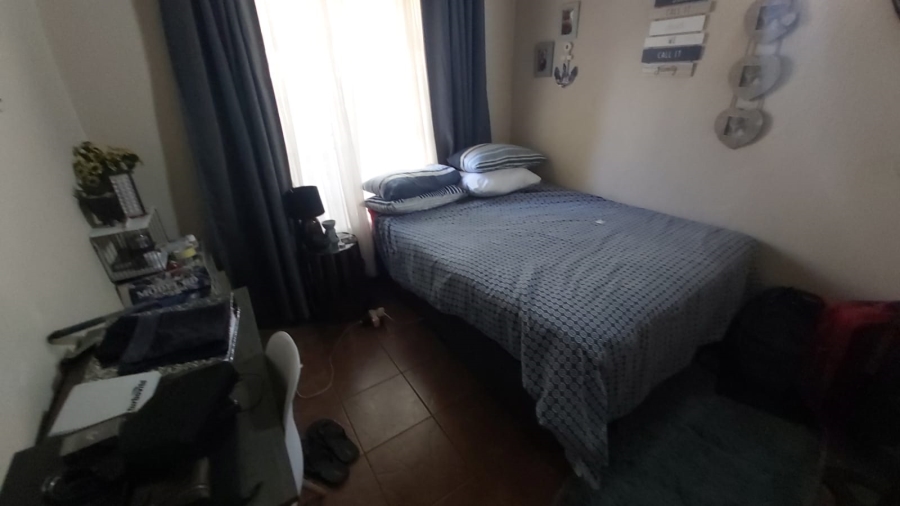 3 Bedroom Property for Sale in Glen Marais Gauteng