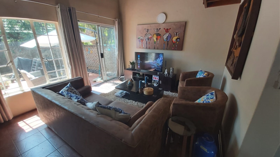 3 Bedroom Property for Sale in Glen Marais Gauteng