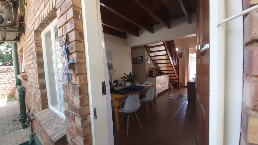 3 Bedroom Property for Sale in Glen Marais Gauteng
