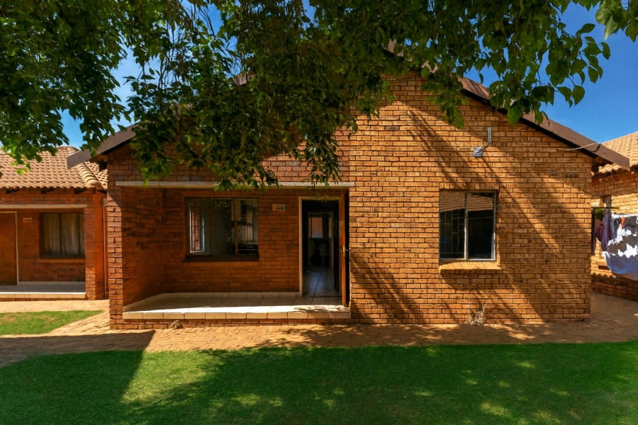 3 Bedroom Property for Sale in Protea Glen Gauteng