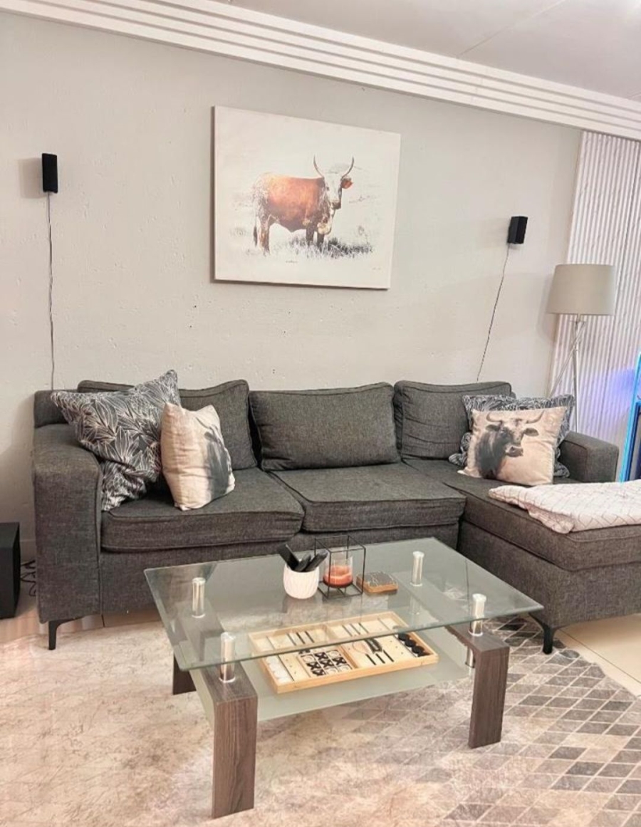 2 Bedroom Property for Sale in Ravenswood Gauteng