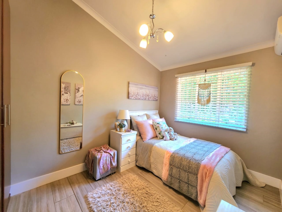 4 Bedroom Property for Sale in Glenanda Gauteng