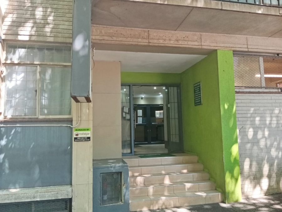 1 Bedroom Property for Sale in Braamfontein Gauteng