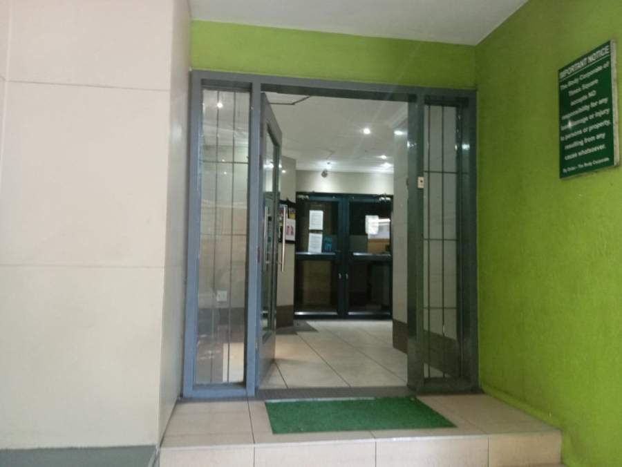1 Bedroom Property for Sale in Braamfontein Gauteng