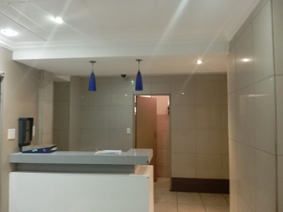 1 Bedroom Property for Sale in Braamfontein Gauteng