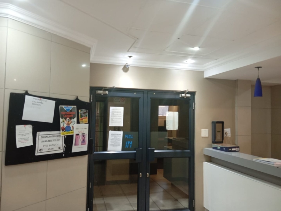 1 Bedroom Property for Sale in Braamfontein Gauteng