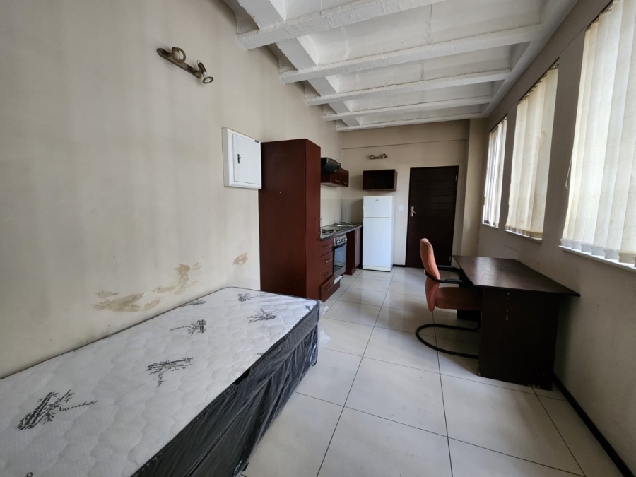 1 Bedroom Property for Sale in Braamfontein Gauteng