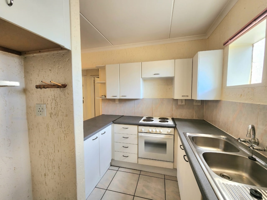 2 Bedroom Property for Sale in Winchester Hills Gauteng
