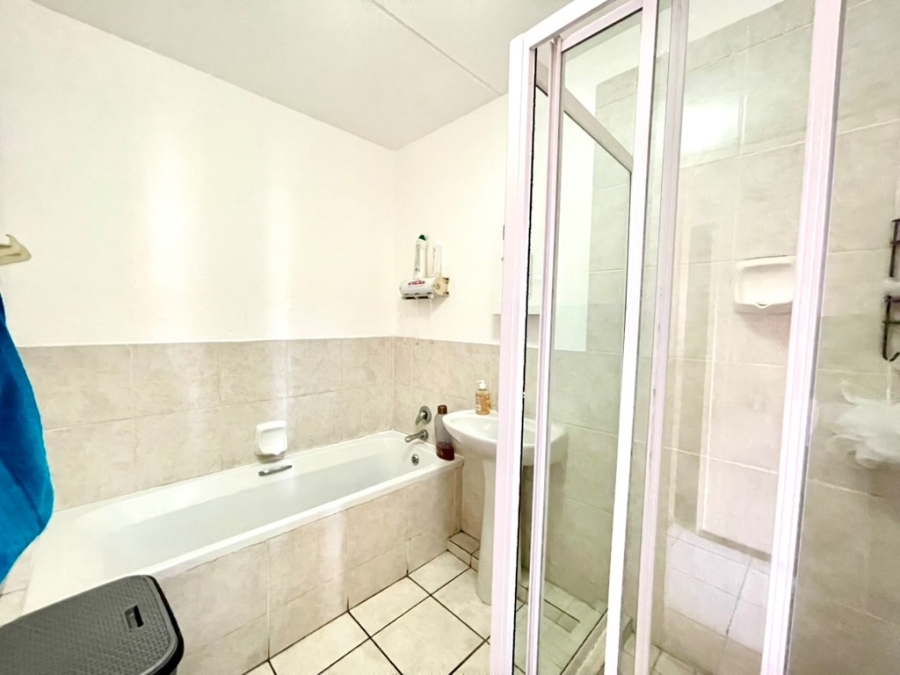 2 Bedroom Property for Sale in Boksburg North Gauteng