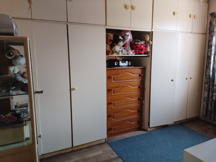3 Bedroom Property for Sale in Paul Krugersoord Gauteng