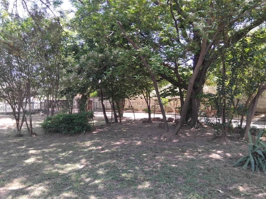 To Let commercial Property for Rent in Glen Austin Gauteng