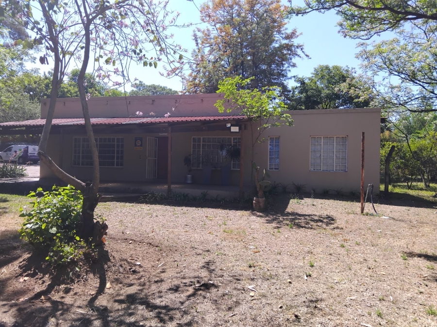To Let commercial Property for Rent in Glen Austin Gauteng