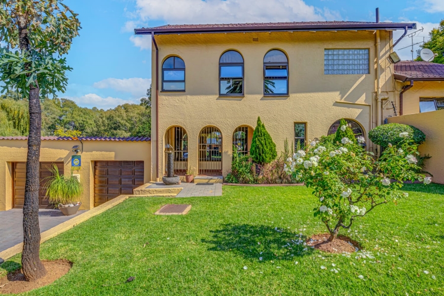 3 Bedroom Property for Sale in Edenvale Central Gauteng
