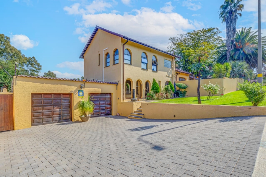 3 Bedroom Property for Sale in Edenvale Central Gauteng