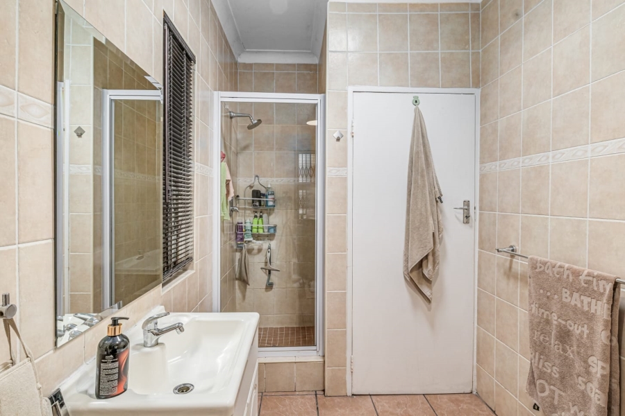 3 Bedroom Property for Sale in Edenvale Central Gauteng