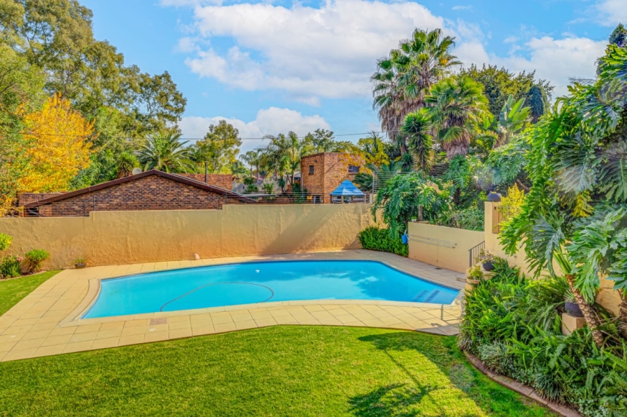 3 Bedroom Property for Sale in Edenvale Central Gauteng