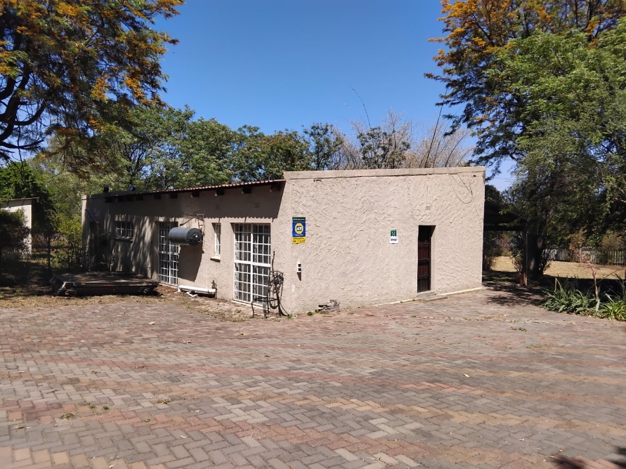 To Let commercial Property for Rent in Glen Austin Gauteng