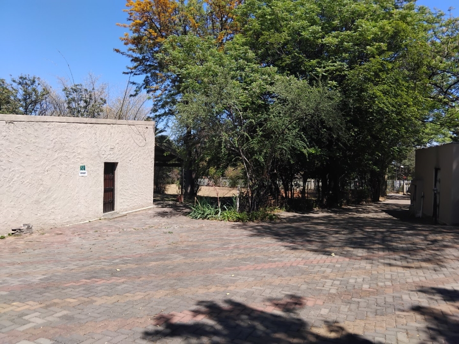 To Let commercial Property for Rent in Glen Austin Gauteng