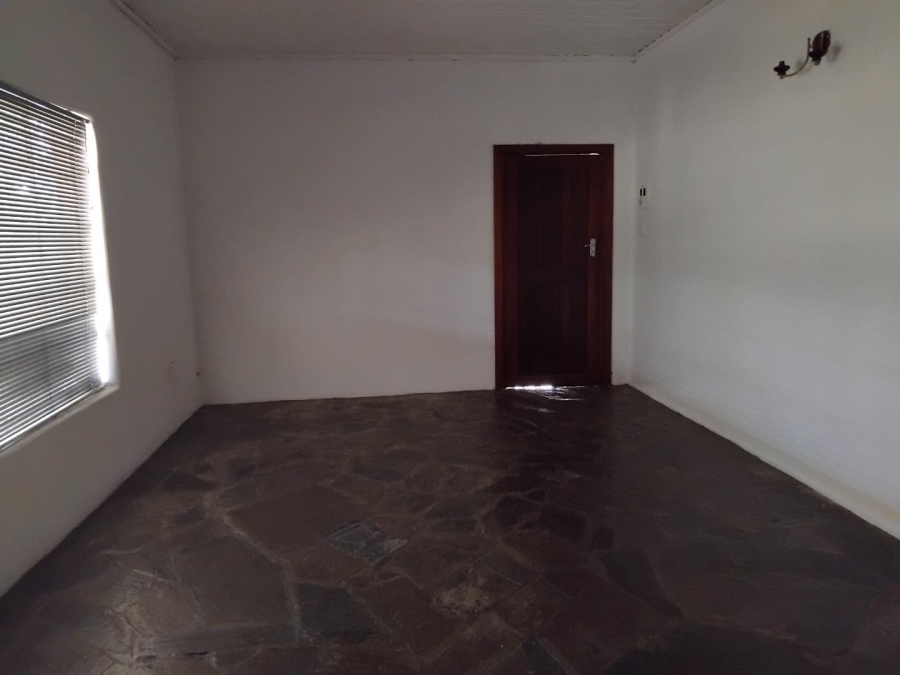 3 Bedroom Property for Sale in Glen Austin Gauteng