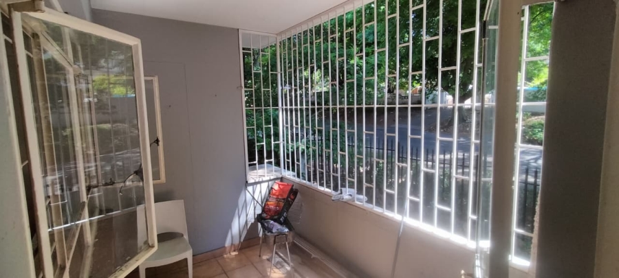 2 Bedroom Property for Sale in Cyrildene Gauteng