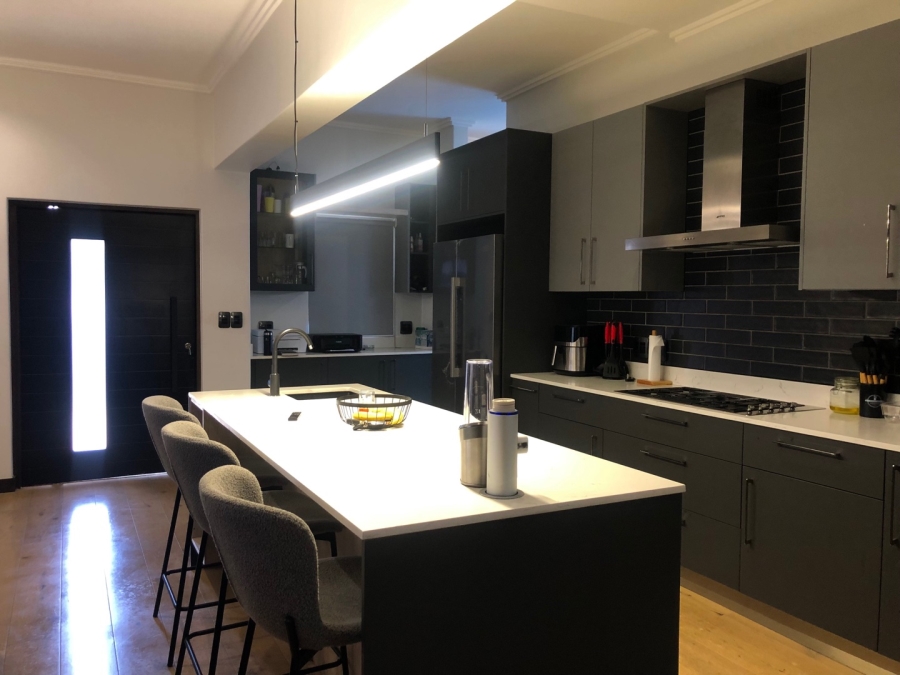 3 Bedroom Property for Sale in Bryanston Gauteng