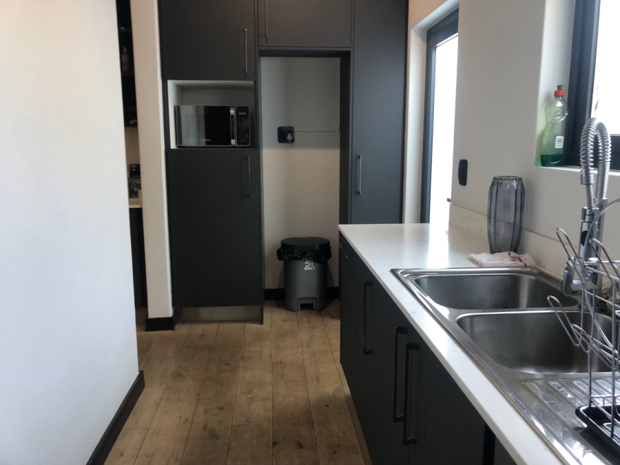 3 Bedroom Property for Sale in Bryanston Gauteng