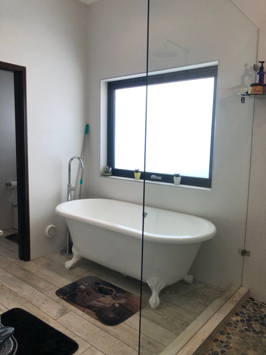 3 Bedroom Property for Sale in Bryanston Gauteng