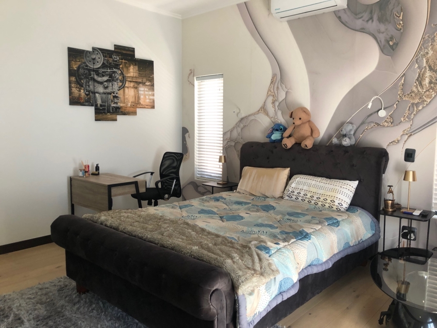 3 Bedroom Property for Sale in Bryanston Gauteng