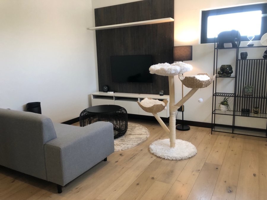 3 Bedroom Property for Sale in Bryanston Gauteng