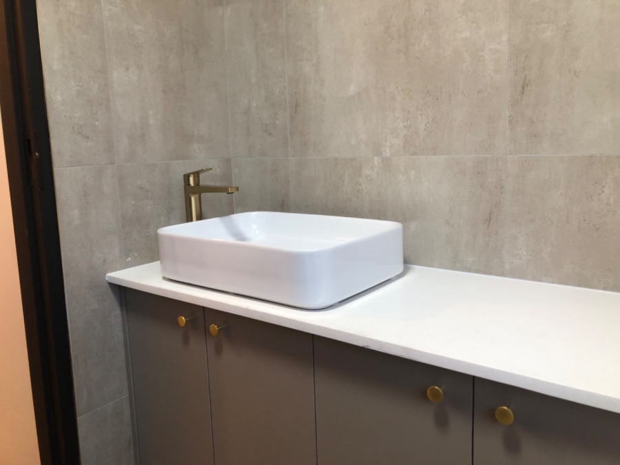 2 Bedroom Property for Sale in Noordhang Gauteng