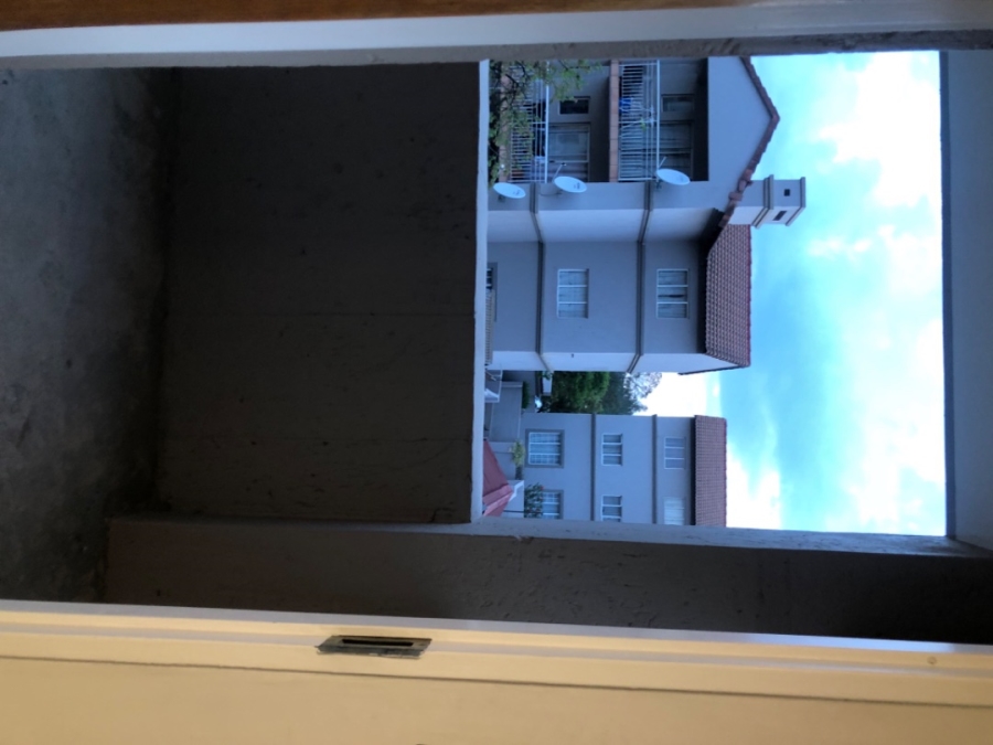 2 Bedroom Property for Sale in Noordhang Gauteng
