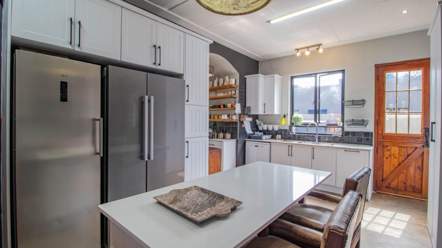 4 Bedroom Property for Sale in Serengeti Lifestyle Estate Gauteng