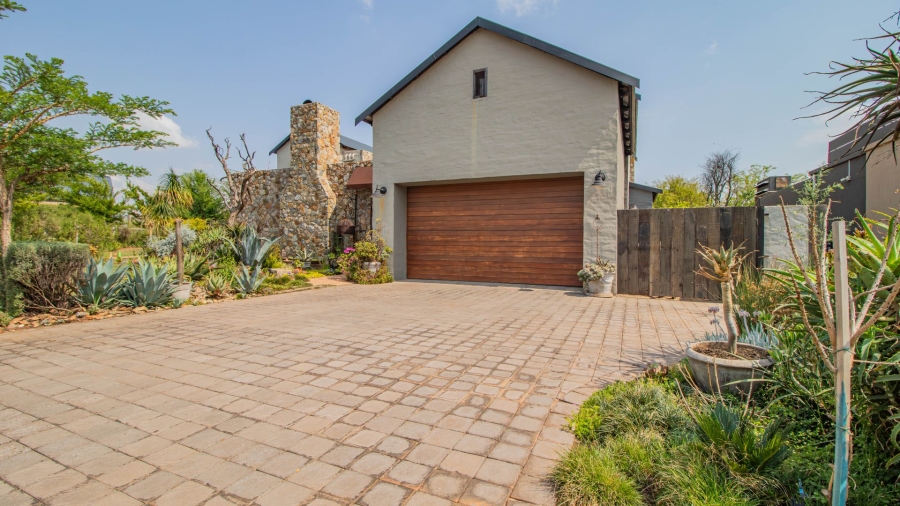 4 Bedroom Property for Sale in Serengeti Lifestyle Estate Gauteng