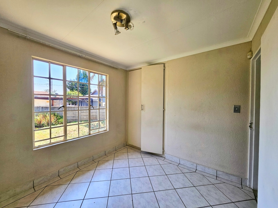 To Let 3 Bedroom Property for Rent in Terenure Gauteng