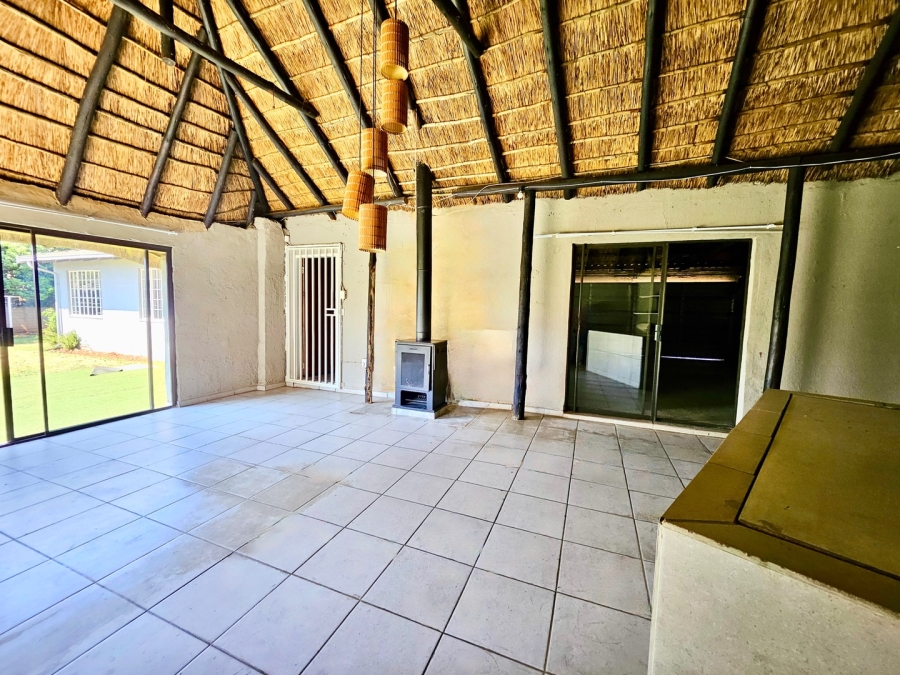 To Let 3 Bedroom Property for Rent in Terenure Gauteng