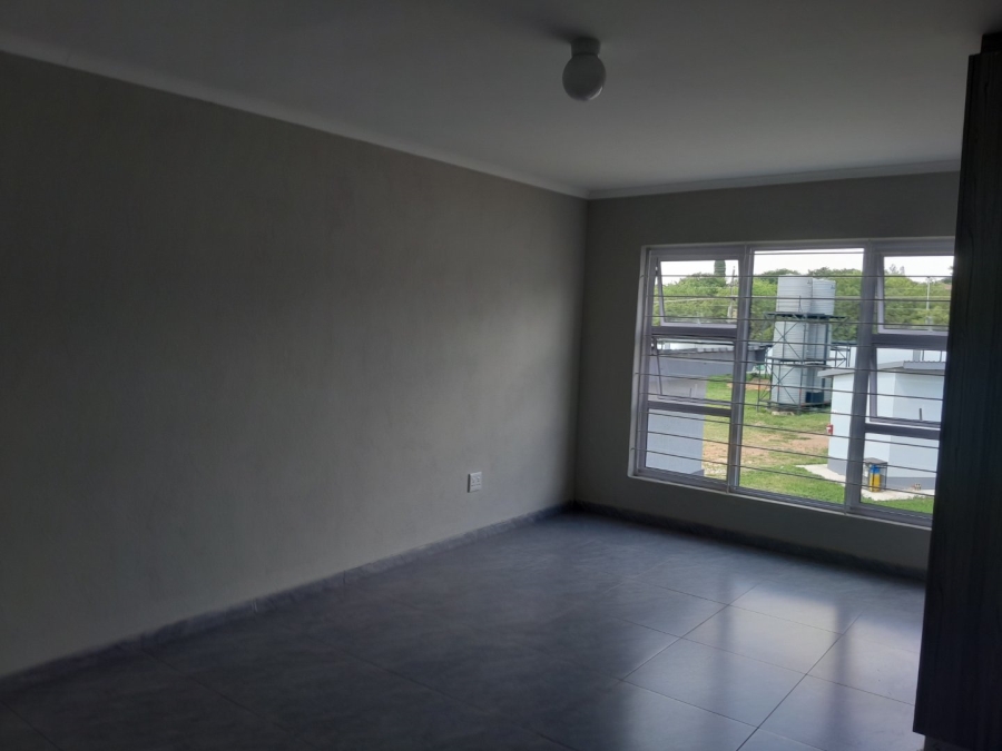 To Let 3 Bedroom Property for Rent in Glen Austin Gauteng