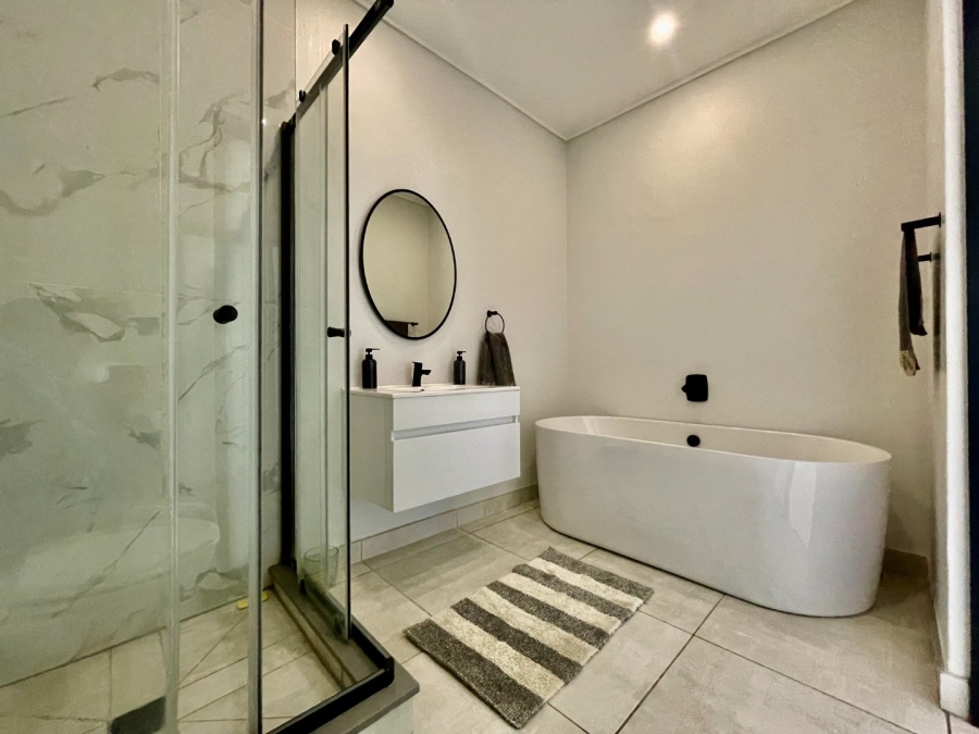 To Let 3 Bedroom Property for Rent in Waterfall Gauteng