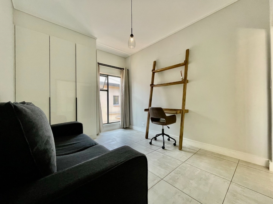 To Let 3 Bedroom Property for Rent in Waterfall Gauteng
