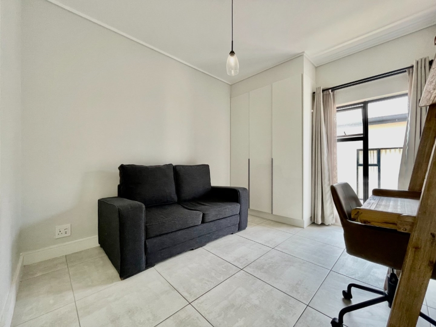 To Let 3 Bedroom Property for Rent in Waterfall Gauteng