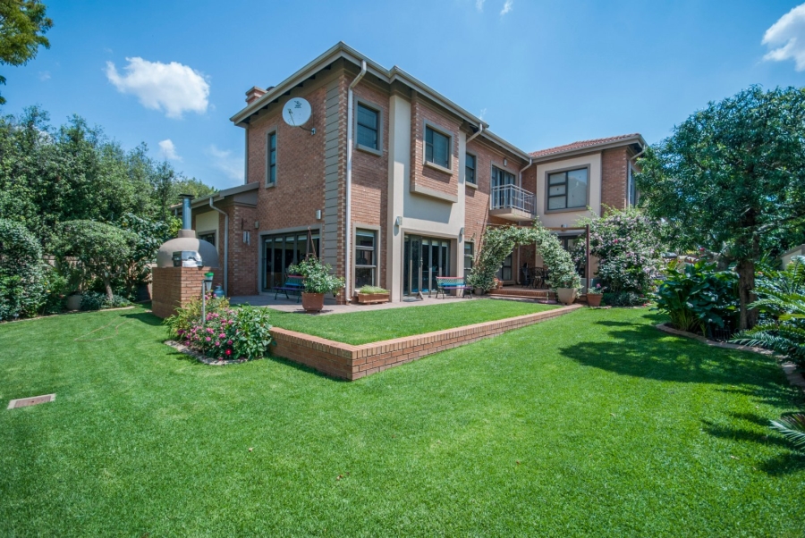 5 Bedroom Property for Sale in Midstream Estate Gauteng