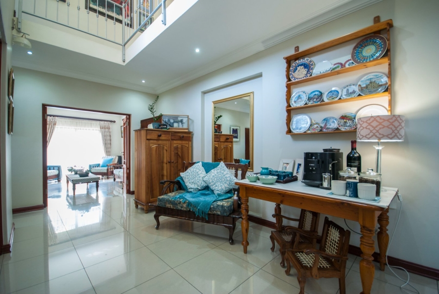 5 Bedroom Property for Sale in Midstream Estate Gauteng