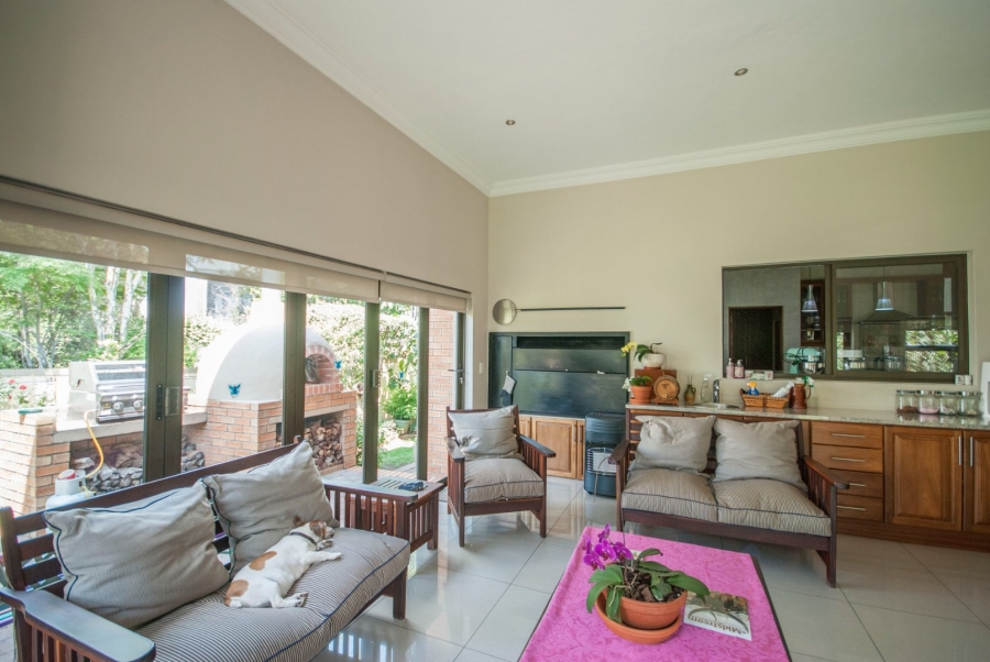 5 Bedroom Property for Sale in Midstream Estate Gauteng