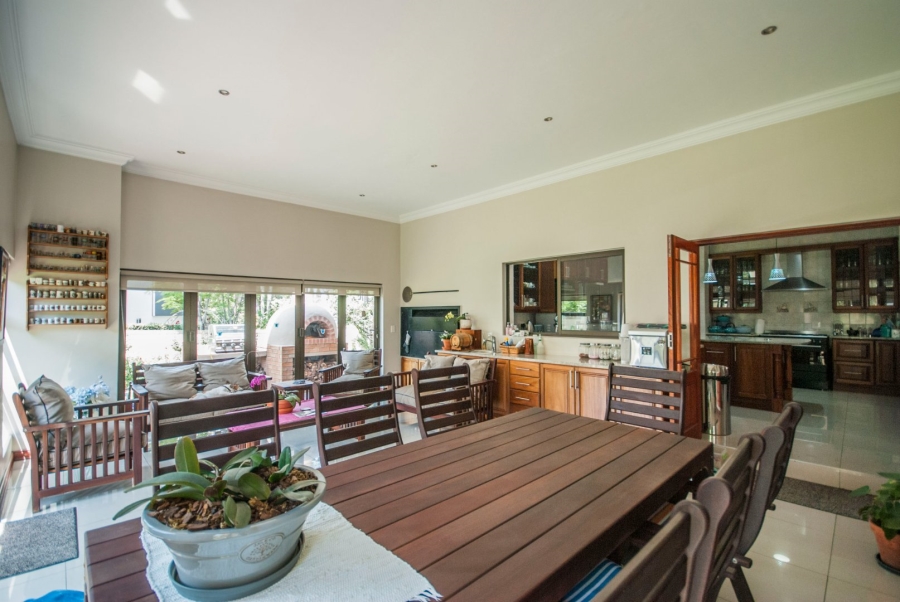 5 Bedroom Property for Sale in Midstream Estate Gauteng