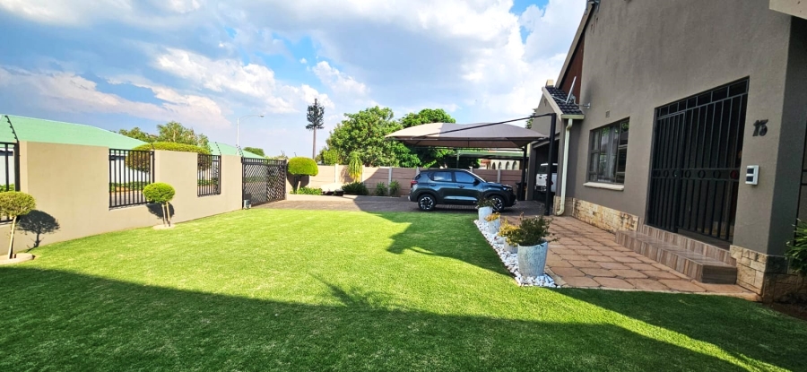 3 Bedroom Property for Sale in Visagie Park Gauteng
